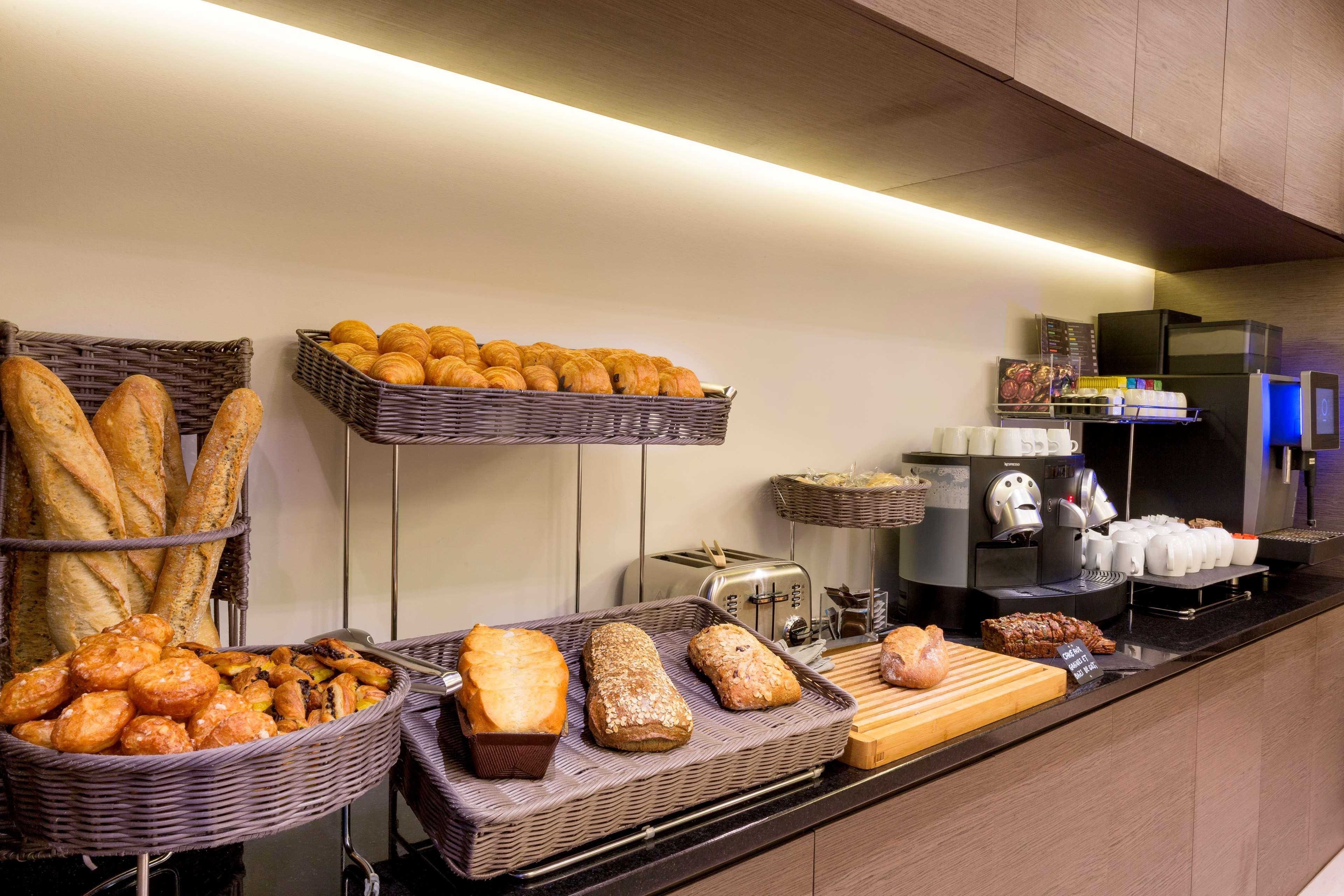 BW Premier Collection Le Saint Antoine Hotel Et Spa Ренн Экстерьер фото