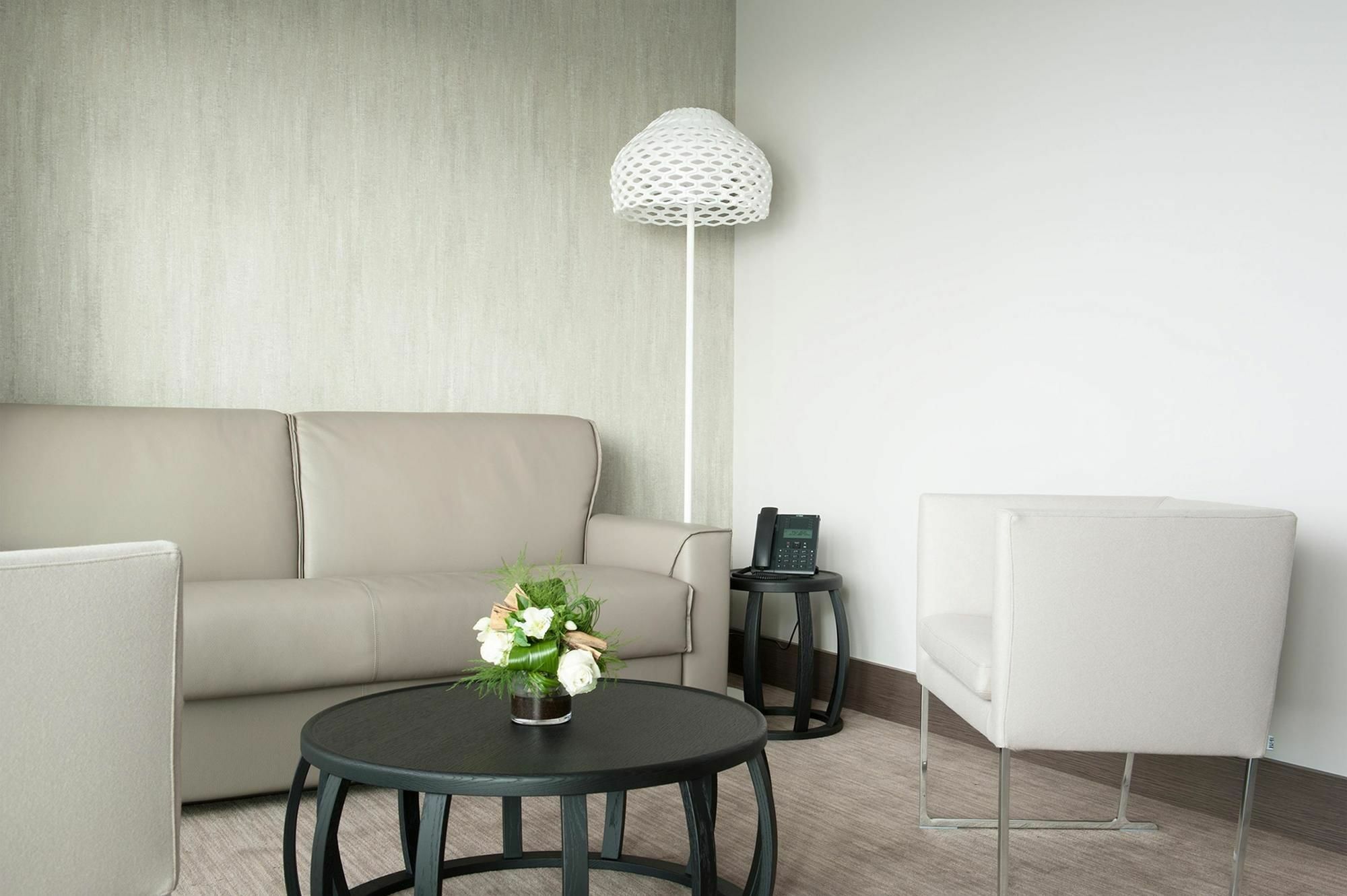 BW Premier Collection Le Saint Antoine Hotel Et Spa Ренн Экстерьер фото